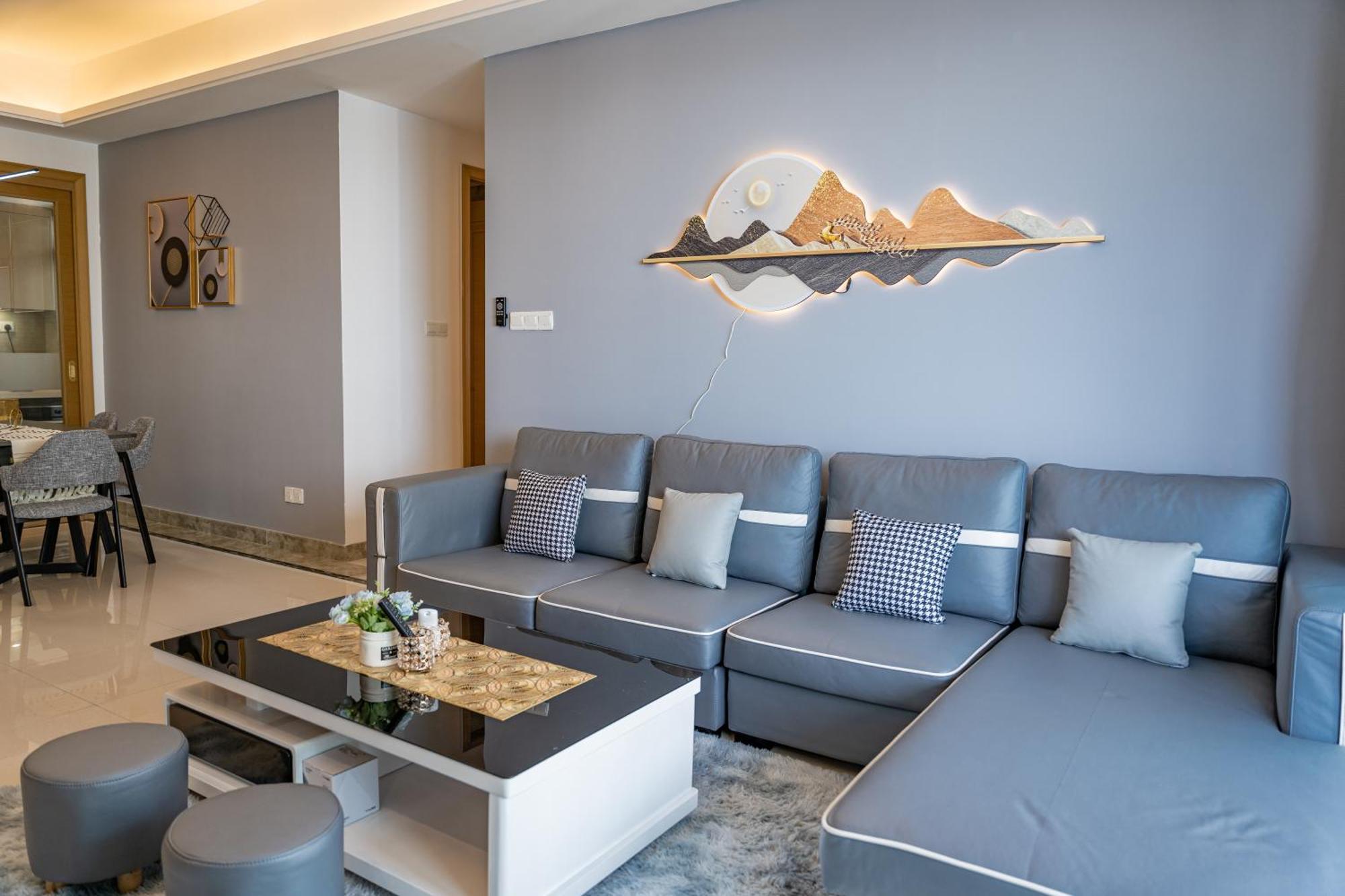 R&f Princes Cove Apartment